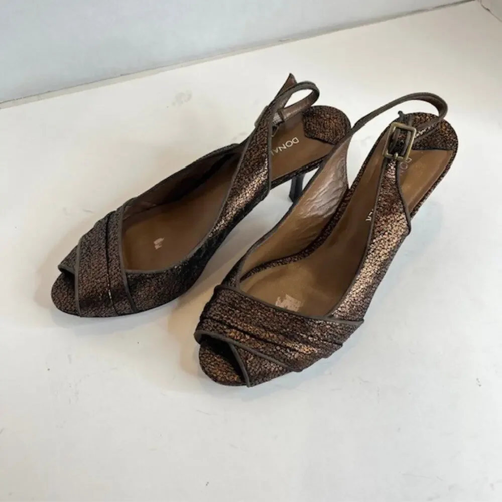 Donald J Pliner Size 8.5 Brown Cracked Metallic Kitten Heels